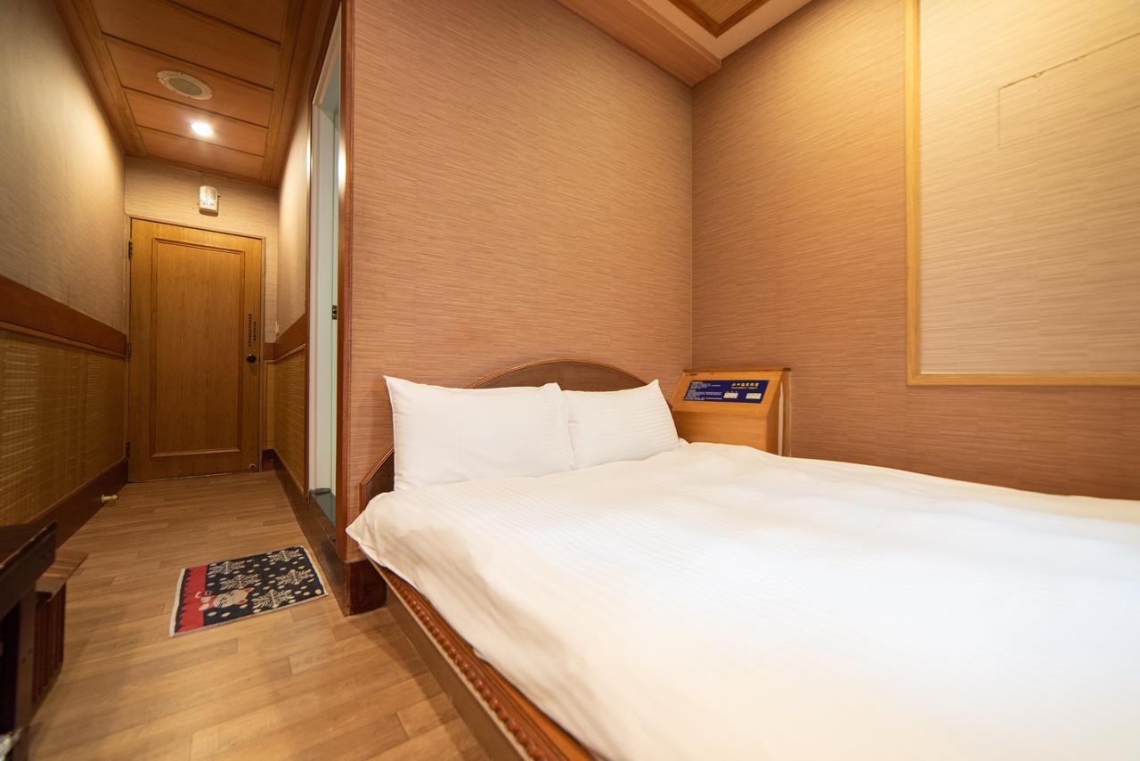 Shankou Hotspring Hotel Jiaoxi Exteriör bild