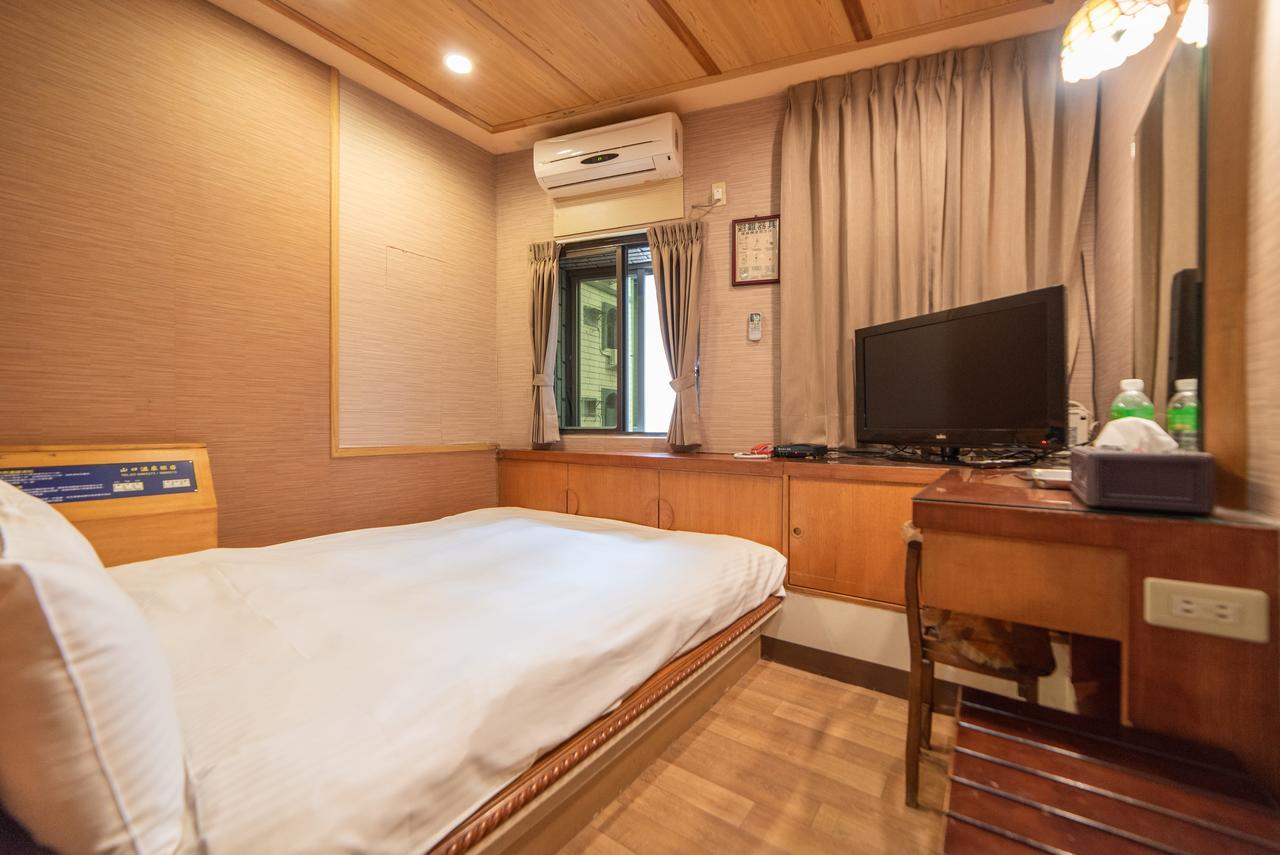 Shankou Hotspring Hotel Jiaoxi Exteriör bild